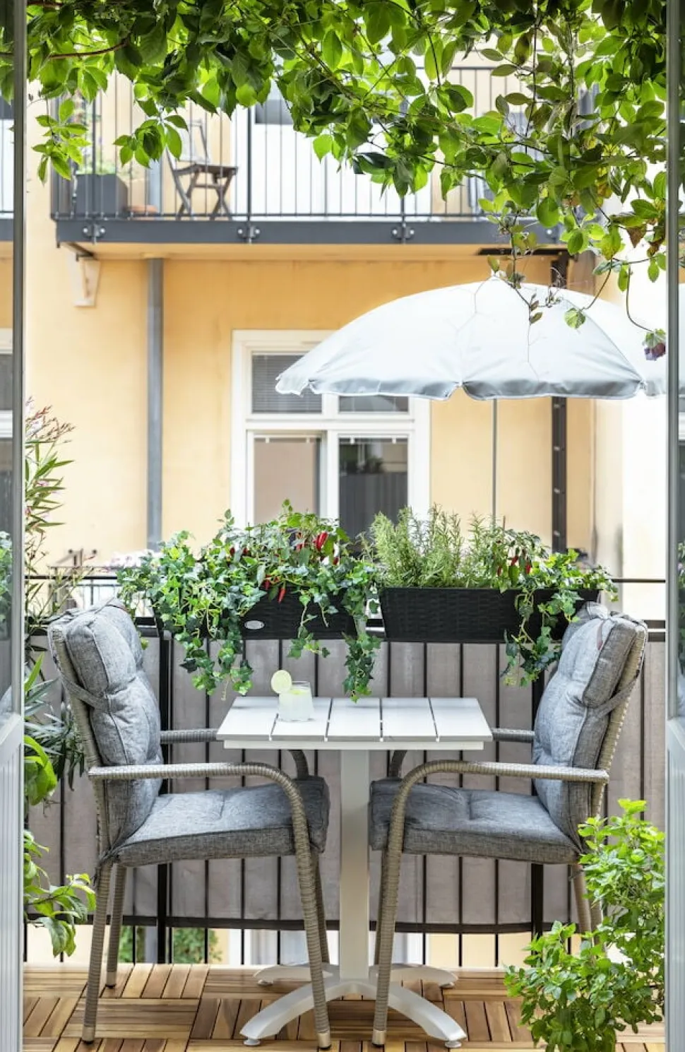 Blomlåda Milano