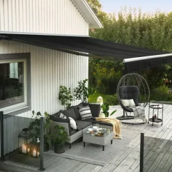 Terrassmarkis med motor